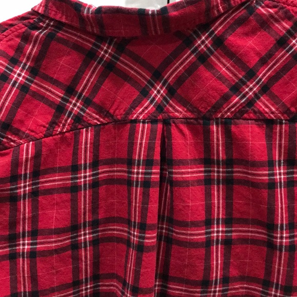 Women’s CROFT&BARROW Plaid Top - Picture 5 of 11